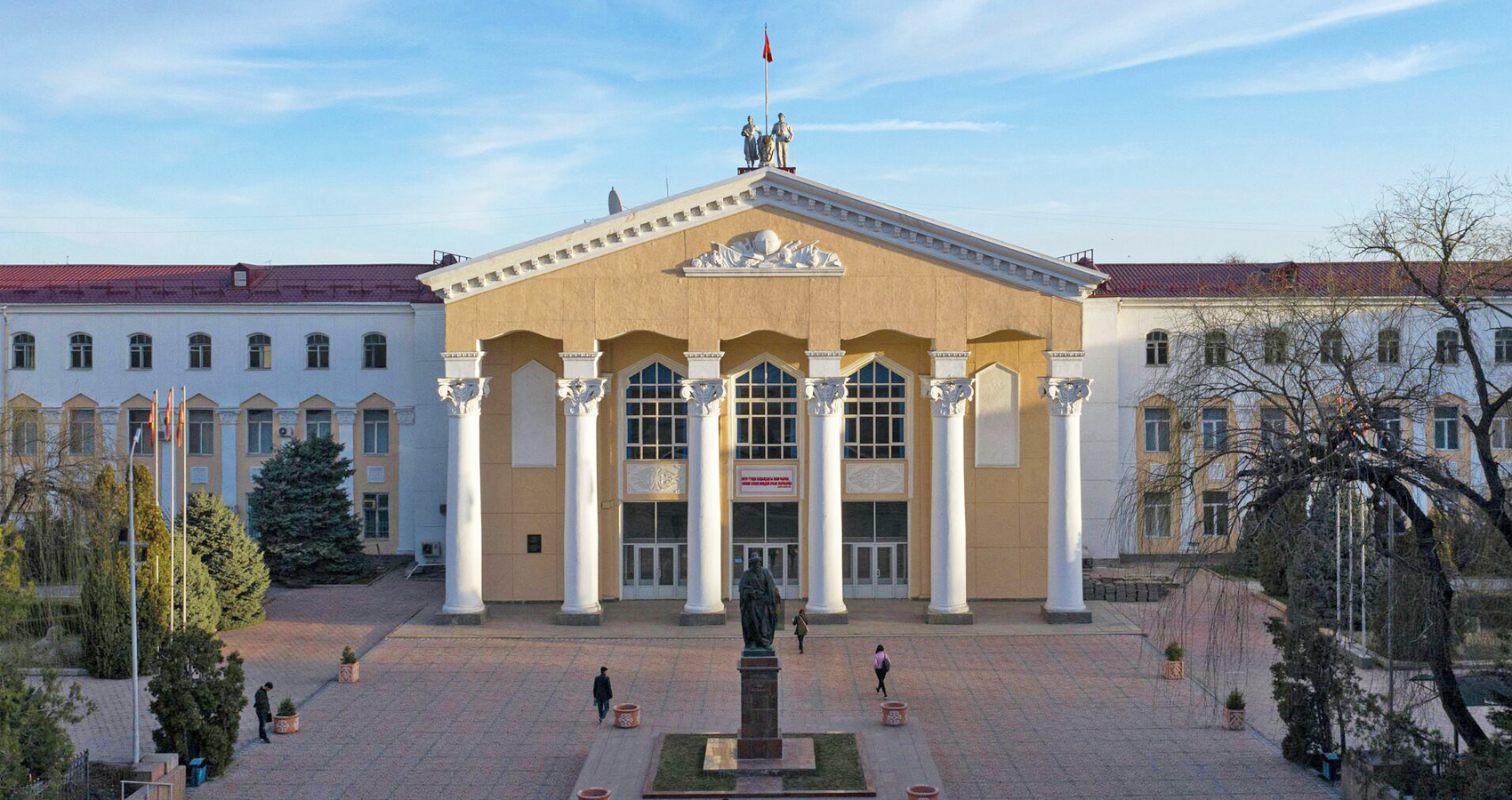 Новый меморандум с Кыргызским Национальным Университетом им. Жусупа Баласагына